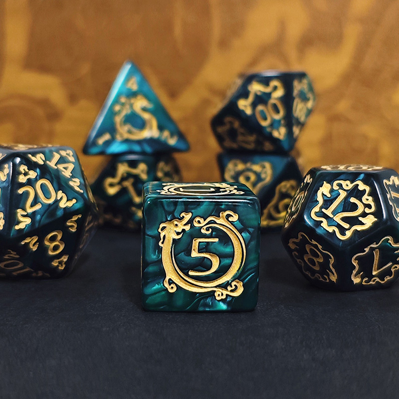 Board Game Zone - 7pcs DND Dice 7Pcs/set Dragon Pattern